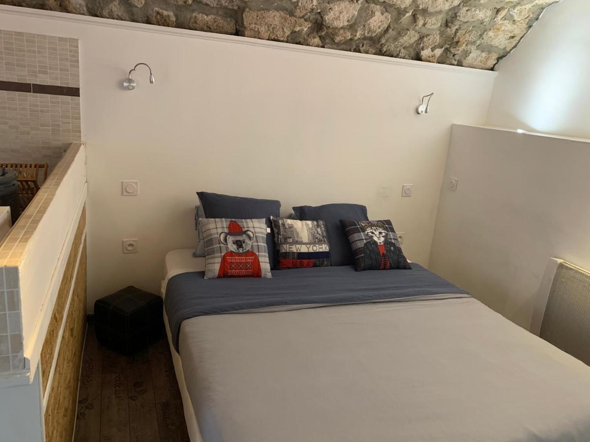 La Grotte Apartamento La Garde-Adhémar Exterior foto